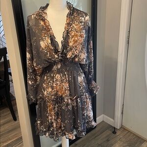 Lovestitch Boho Dark Grey Floral Low Cut Long Sleeve Dress…Size Large